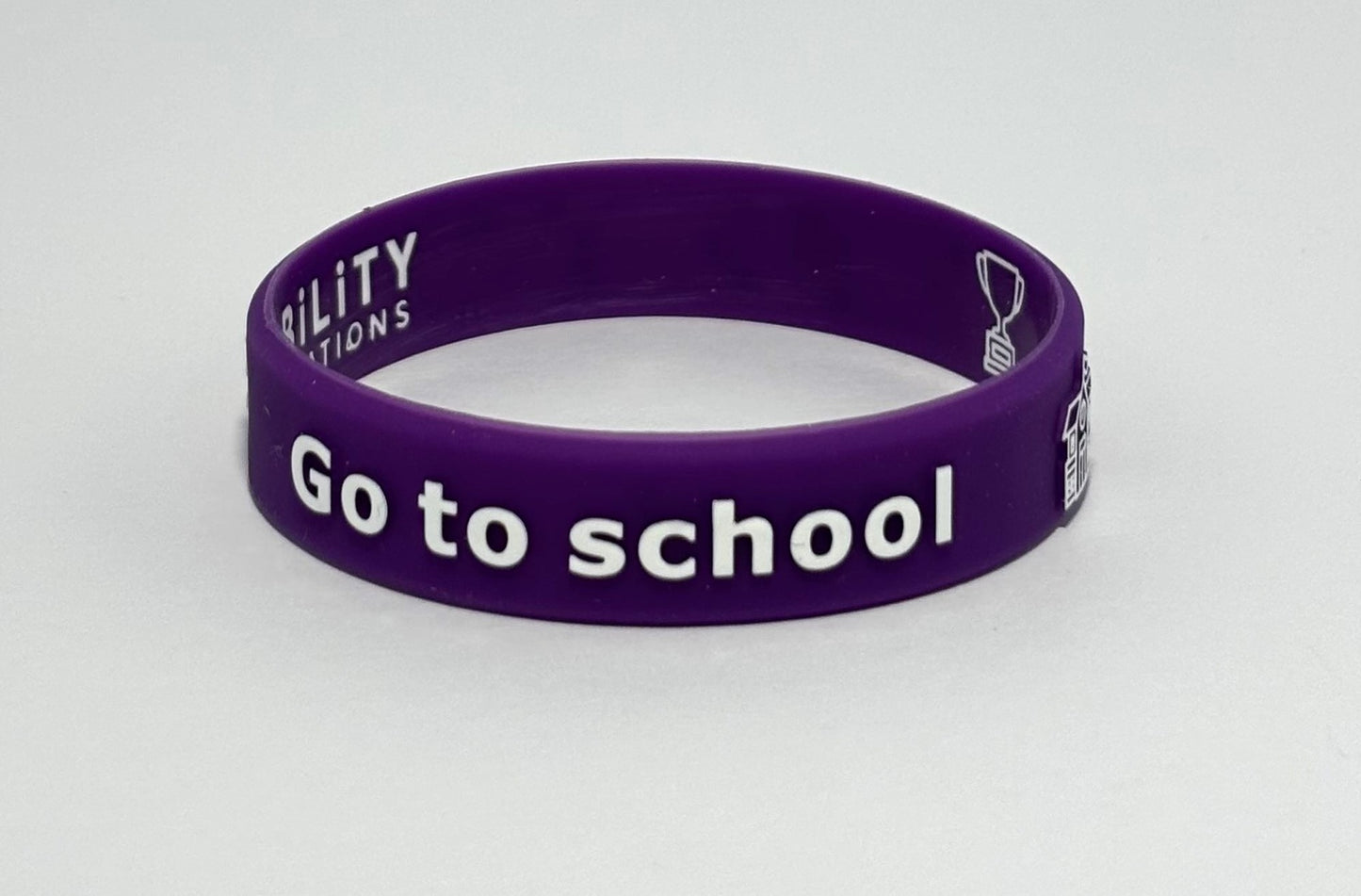 Go to school - Small